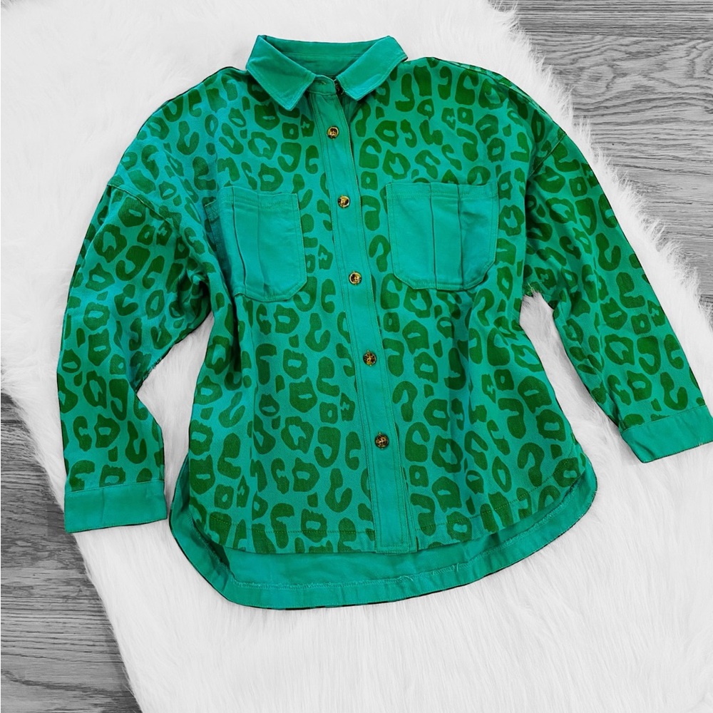NWT’s Umgee shacket